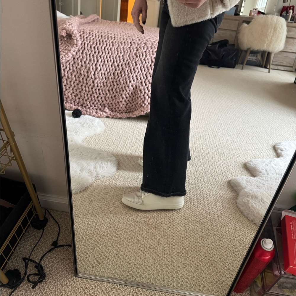 !! SOLD!! Chanel Metallic Silver Sneakers for Women - Picture 3 of 11